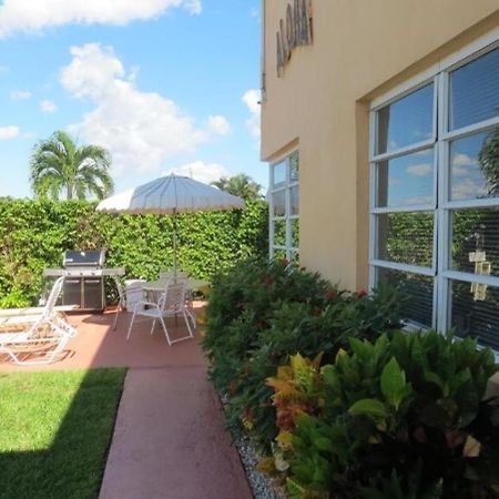 Studio Intracoastal Views! 5 Min Walk To The Beach Villa Pompano Beach Eksteriør billede