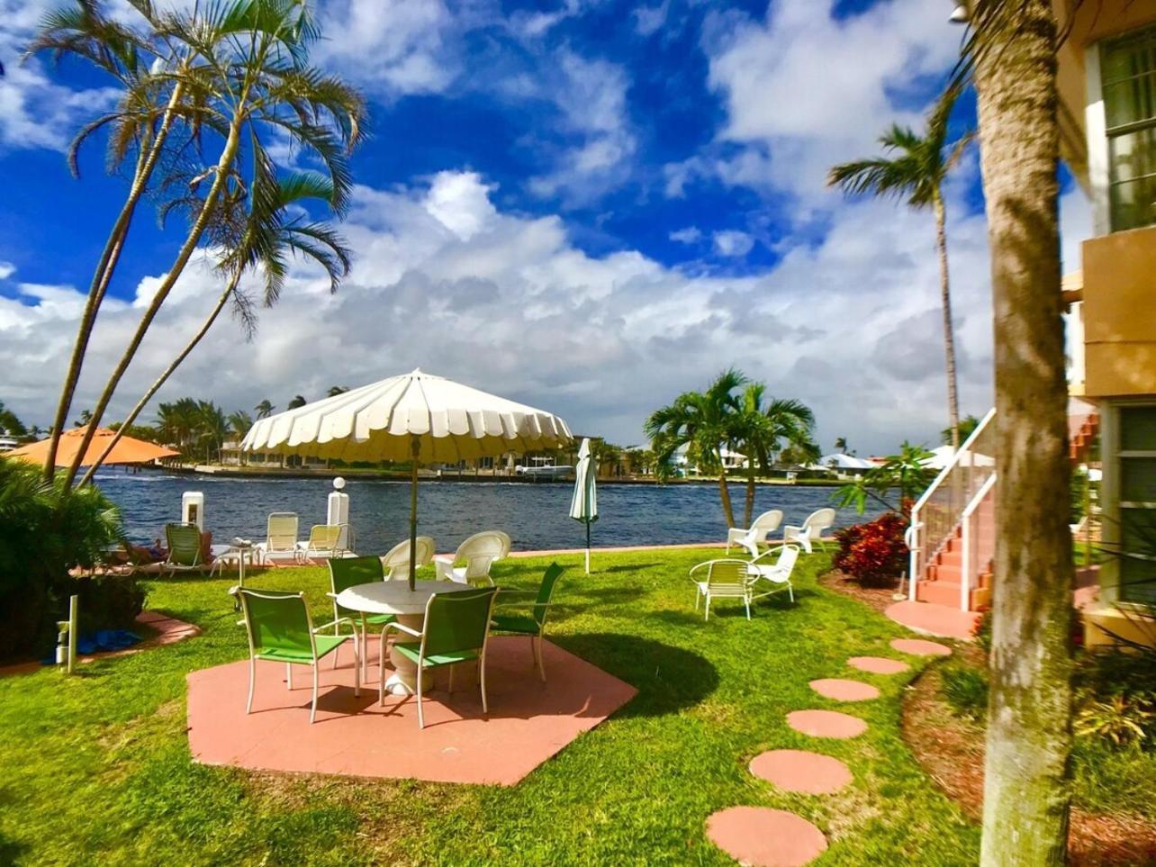 Studio Intracoastal Views! 5 Min Walk To The Beach Villa Pompano Beach Eksteriør billede
