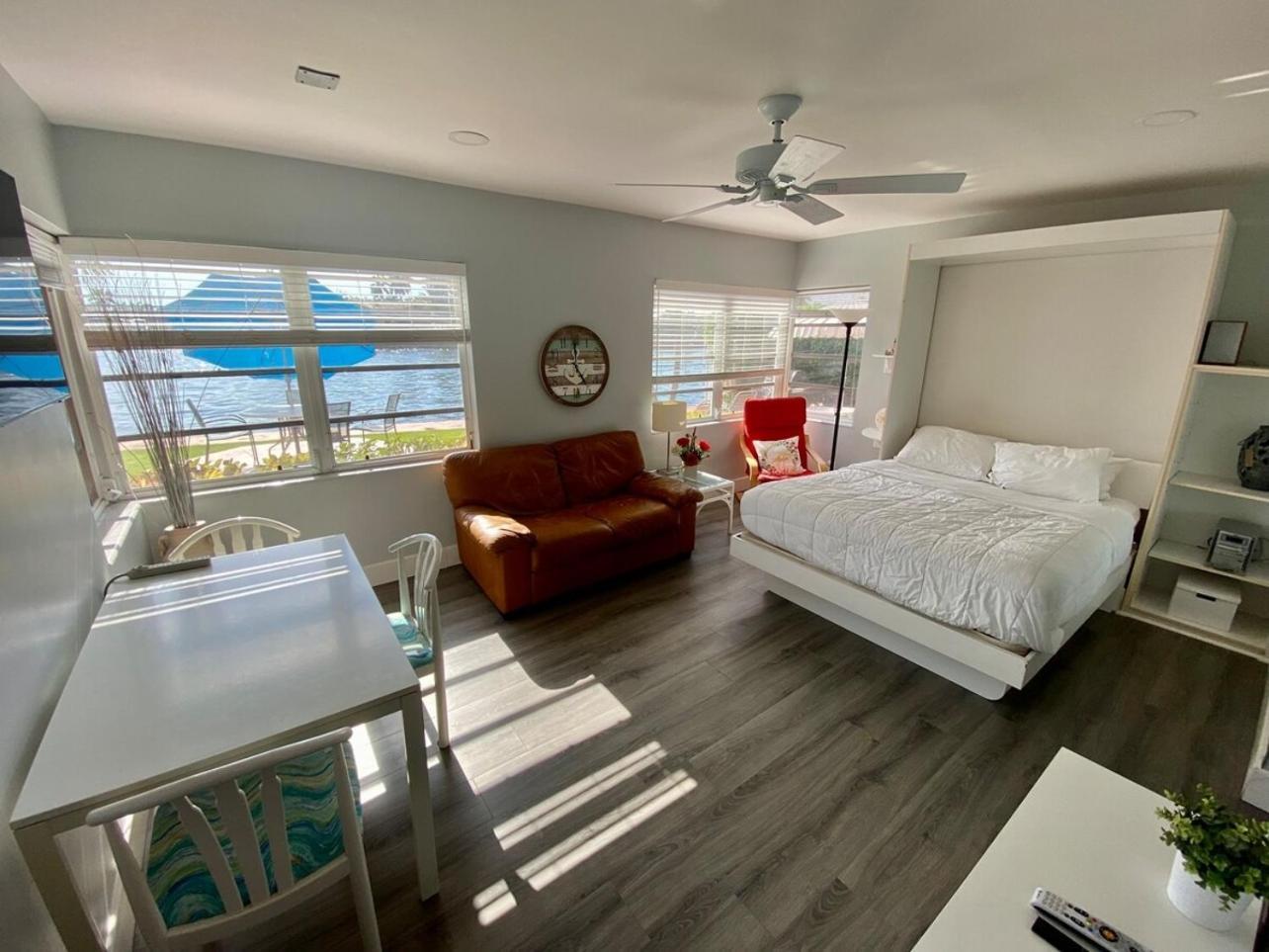 Studio Intracoastal Views! 5 Min Walk To The Beach Villa Pompano Beach Eksteriør billede